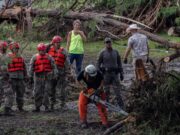“قلوبنا محطمة”: يؤكد معسكر اليوم الصوفي 27 حالة وفاة من الأطفال والشاشات في الفيضانات في تكساس