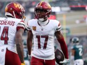 يصل القادة تيري مكلورين إلى المخيم ، وضع على قائمة الجرو