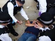 تعتقل الشرطة أكثر من 20 متظاهرًا للاشتباه في ارتكاب جرائم إرهابية بعد حظر العمل الفلسطيني | أخبار المملكة المتحدة