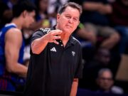 يحث تيم كون على بدء تشغيل Gilas بسرعة للحصول على أفضل فرصة مقابل المملكة العربية السعودية