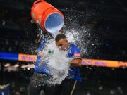 المارينرز ، المستوى على قمة آل ويست ، يتابعون فوزًا آخر على الملائكة