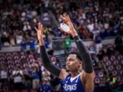 نورمان بلاك يبحث حوله لرجال كبير لإكمال قائمة جيلاس