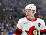 يتم تقييم أعضاء مجلس الشيوخ إف برادي تكاتشوك بعد الخروج المبكر