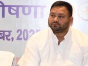 انتخابات بيهار: تيجاشوي ياداف يتعهد براتب شهري قدره 30 ألف روبية هندية لجيفيكا ديديس، ويرفض الإجابة “من أين ستأتي الأموال؟” ,