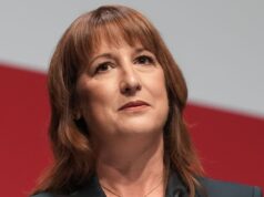 ميزانية 2025: ريفز يتعهد “بتحدي” التوقعات القاتمة – لكنه يواجه تحذيرًا من ضريبة الدخل | أخبار السياسة