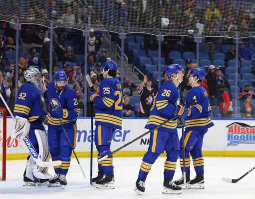 الشرق أسوأ سيوف في ارتفاع طفيف قبل المباراة مقابل الغرب أسوأ النيران