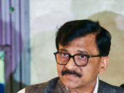 سانجاي راوت يقول أنه يعاني من مشاكل صحية خطيرة. رئيس الوزراء مودي يتمنى الشفاء العاجل