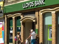 يقدم مستثمر Curve تحديًا قانونيًا لمنع بيع 125 مليون جنيه إسترليني لشركة Lloyds | أخبار المال