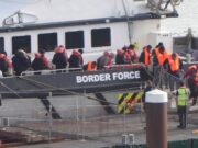 وزيرة الداخلية شبانة محمود تهدد بحظر التأشيرات على غرار ترامب على ثلاث دول كجزء من إصلاحات اللجوء الجذرية | أخبار المملكة المتحدة