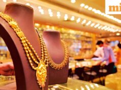 أسعار الذهب يوم الاثنين: تحقق من أسعار 24 قيراطًا و 22 قيراطًا في دلهي ومومباي وبنغالورو وكلكتا والمدن الأخرى في 1 ديسمبر