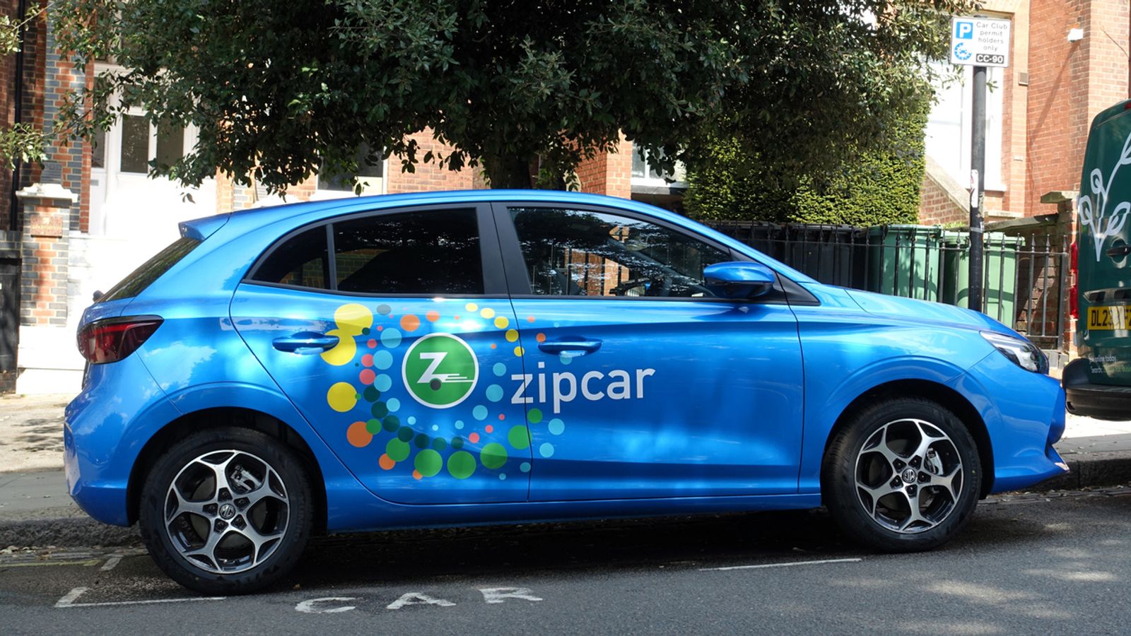 skynews-zipcar-car_7097723.jpg